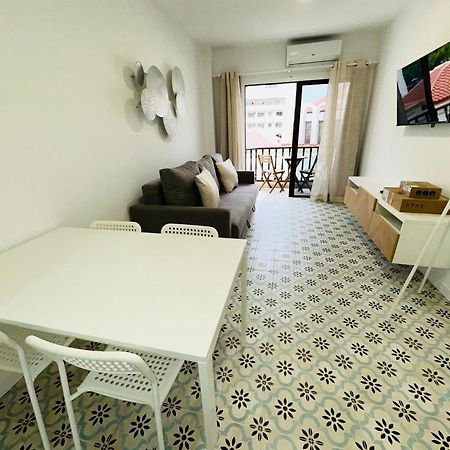Central Flat Los Cristianos Square Guincho  Bagian luar foto